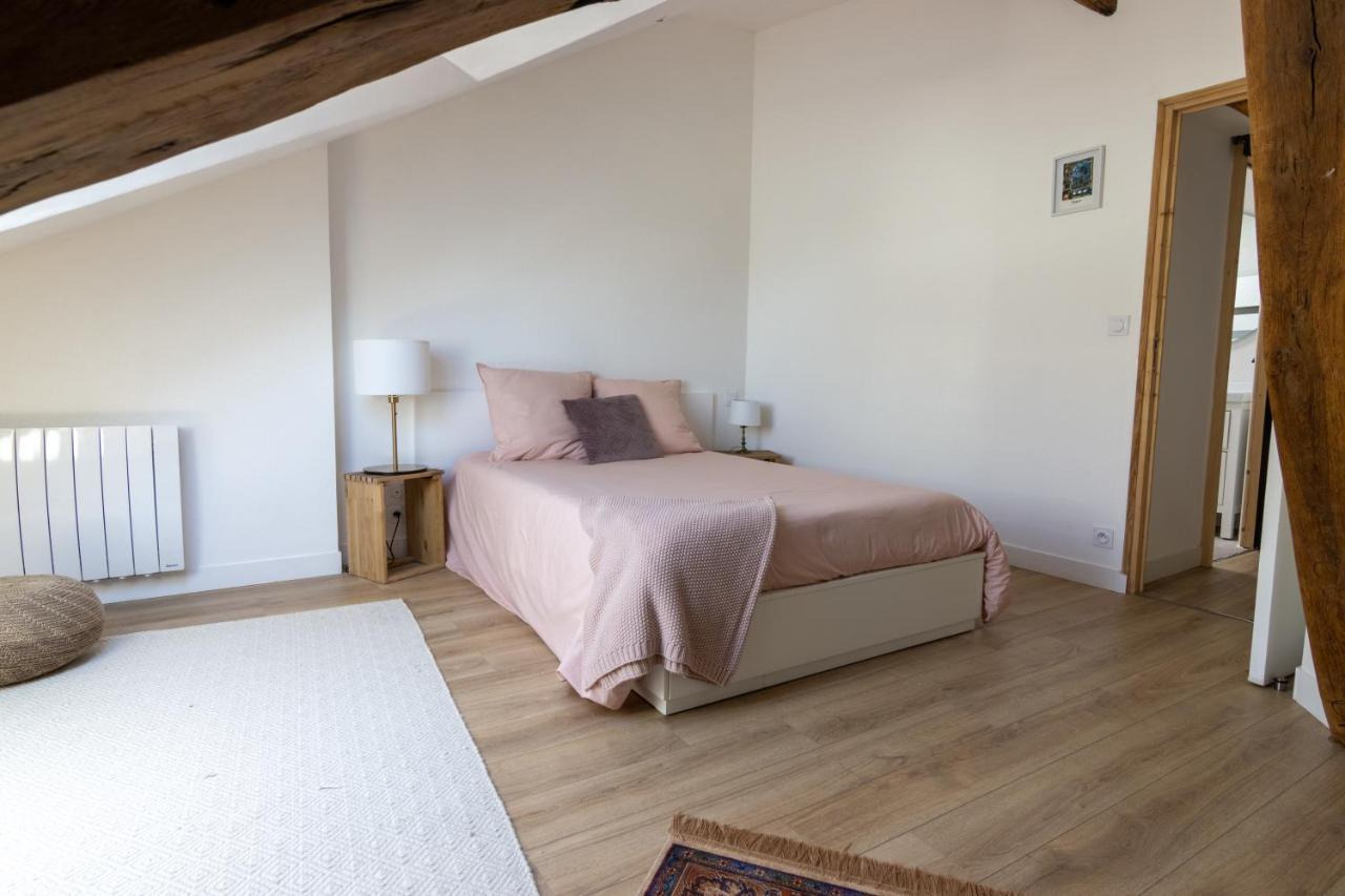 Appartement Duplex Saumur Centre, Refait A Neuf, A Proximite Du Chateau Exterior foto